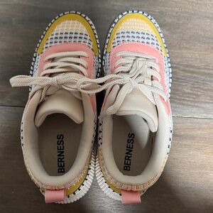 Berness Multicolor Sneakers